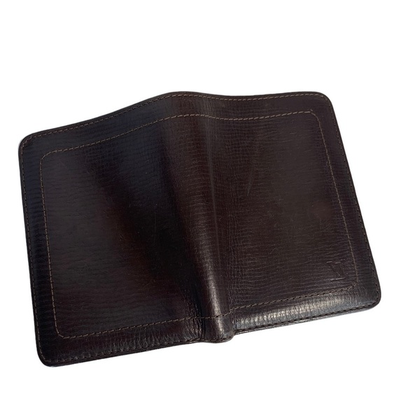 LOUIS Vuitton Utah Brown Leather Wallet - Picture 3 of 11